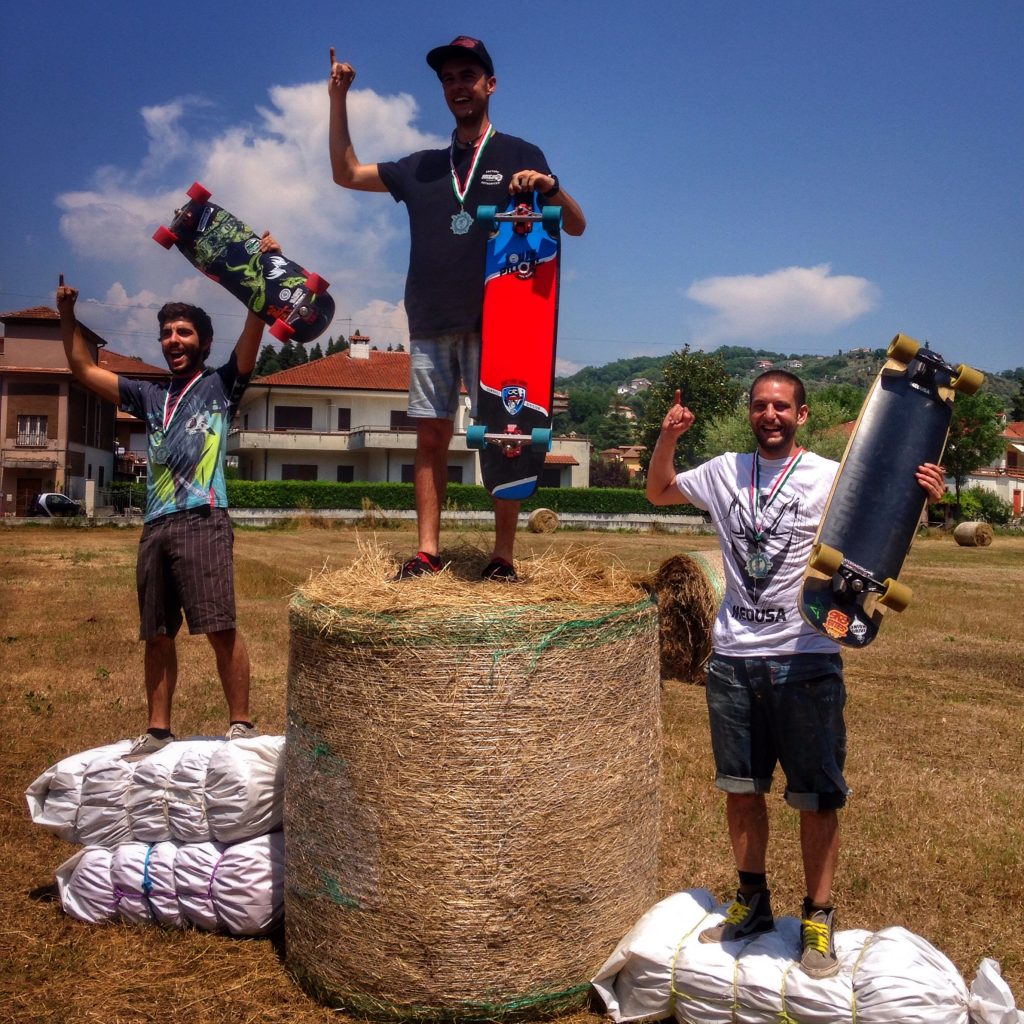 podio_open_skateboard_downhillfalls_cidhs