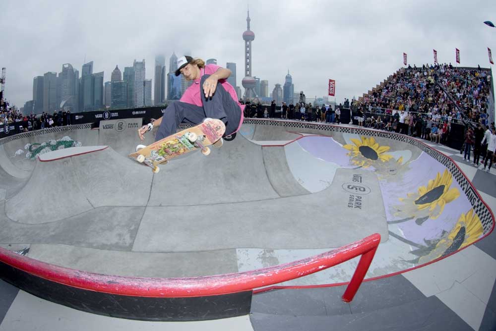 http://www.vansparkseries.com/skaters